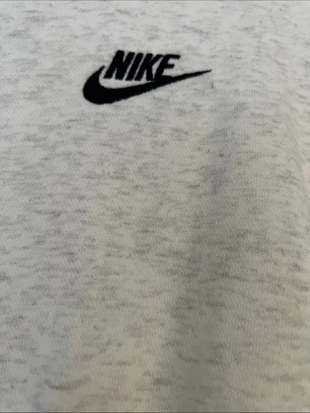 Nike Women's Heather Light Gray Scoop Crewneck Sweatshirt